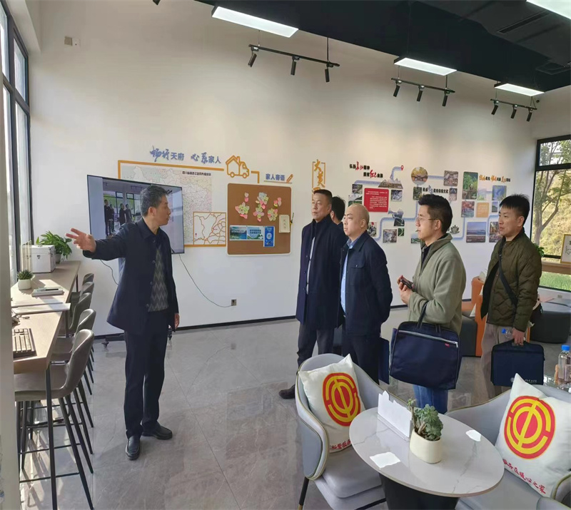 20231128交投要闻——成彭高速新繁服务区接受成都市“司机之家”建设验收3.jpg