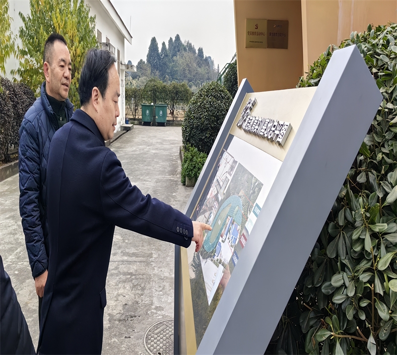 李骁调研指导高速运管公司党建工作.jpg